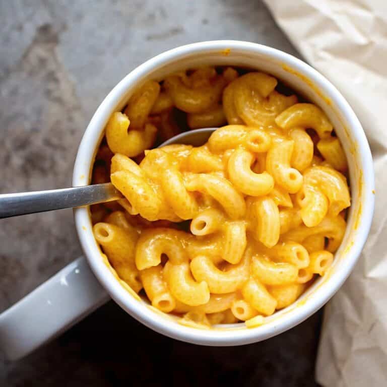 Mac and Cheese in a Mug – Easy Microwave Comfort Food 4 mac and cheese in a mug